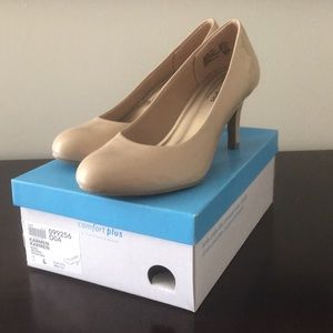 NIB Comfort Plus Nude Pumps